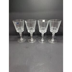 Lady Victoria 7" Tall Wine Glasses Set, Set of 4 Lead Crystal White Wine Glasses